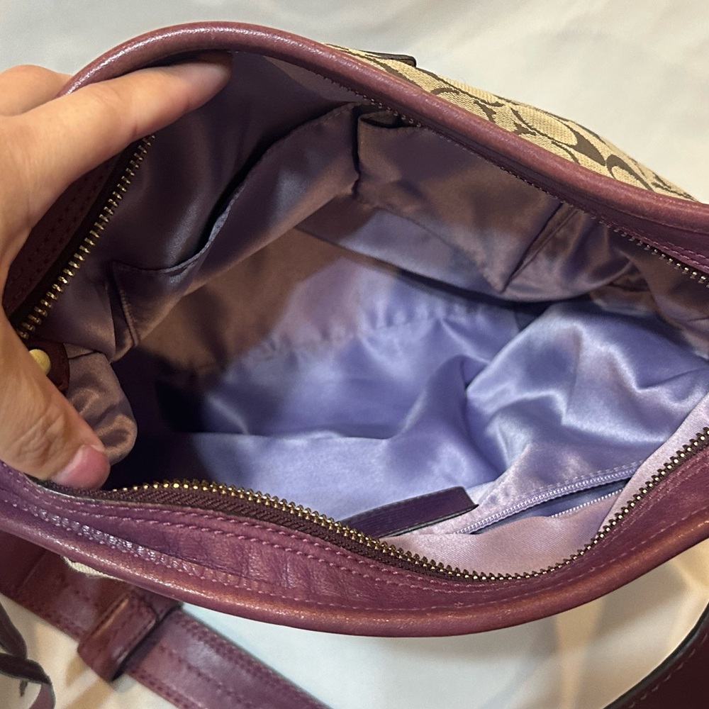 Coach Signature Monogram Canvas and Leather Hobo Shoulder Crossbody bag - Picture 11 of 14
